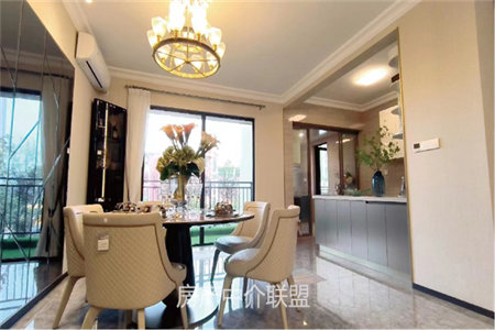 学府园出让楼号3室2厅1卫94㎡